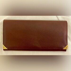 VALENTINO Garavani EUC Vintage Kiss Lock Wallet *SALE* 🔥